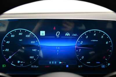 2026 Mercedes-Benz GLC-Class, $63835. Photo 9