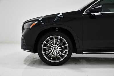2026 Mercedes-Benz GLE-Class, $82030. Photo 6