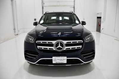2021 Mercedes-Benz GLS-Class, $54995. Photo 2