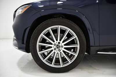 2021 Mercedes-Benz GLS-Class, $54995. Photo 7