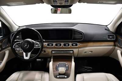 2021 Mercedes-Benz GLS-Class, $54995. Photo 8