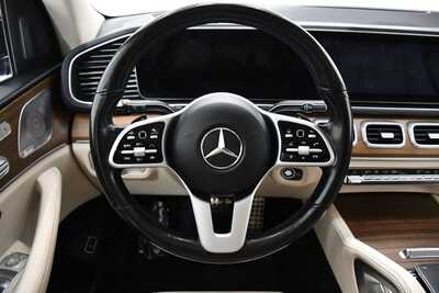 2021 Mercedes-Benz GLS-Class, $54995. Photo 9