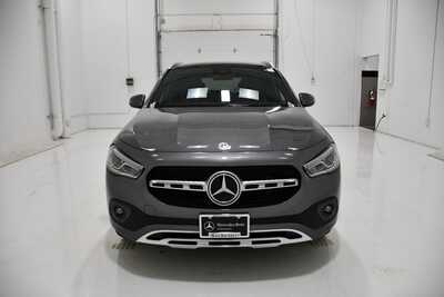 2022 Mercedes-Benz GLA-Class, $24000. Photo 2