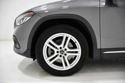 2022 Mercedes-Benz GLA-Class, $24000. Photo 7