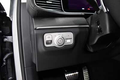 2026 Mercedes-Benz GLS-Class, $103085. Photo 9