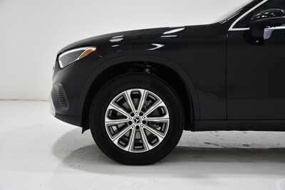 2026 Mercedes-Benz GLC-Class, $59435. Photo 6