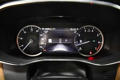 2022 Jaguar F-Pace, $32000. Photo 12