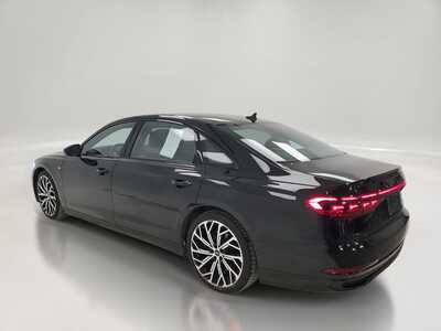 2023 Audi A8, $50000. Photo 6
