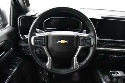 2024 Chevrolet 1500 Crew Cab, $41395. Photo 9