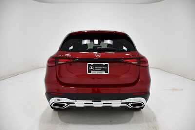 2026 Mercedes-Benz GLC-Class, $61420. Photo 4