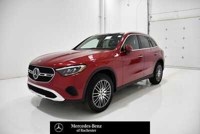2026 Mercedes-Benz GLC-Class, $61420. Photo 1