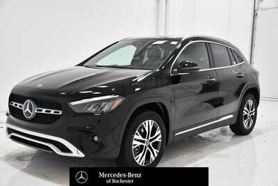 2025 Mercedes-Benz GLA-Class, $39995. Photo 1
