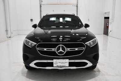 2023 Mercedes-Benz GLC-Class, $37495. Photo 2