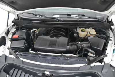 2022 GMC Yukon XL, $48695. Photo 6