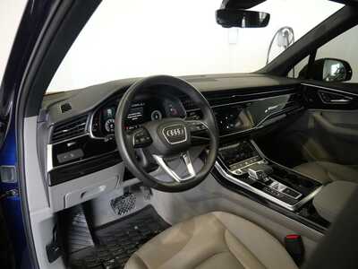 2022 Audi Q7, $28995. Photo 12