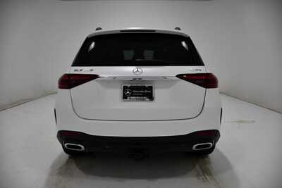 2026 Mercedes-Benz GLE-Class, $73750. Photo 4