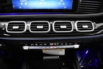 2026 Mercedes-Benz GLE-Class, $105360. Photo 12