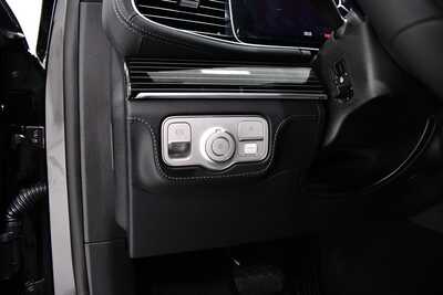 2026 Mercedes-Benz GLE-Class, $105360. Photo 9