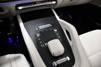 2025 Mercedes-Benz GLS-Class, $83995. Photo 12