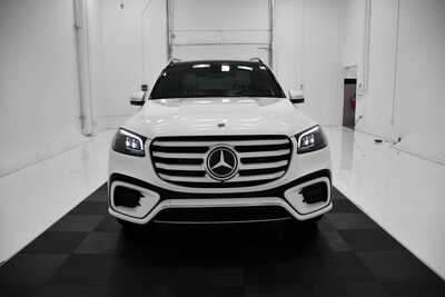 2025 Mercedes-Benz GLS-Class, $83995. Photo 2
