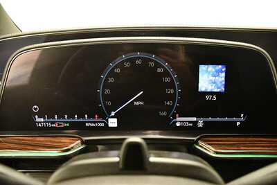 2022 Cadillac Escalade ESV, $41995. Photo 12