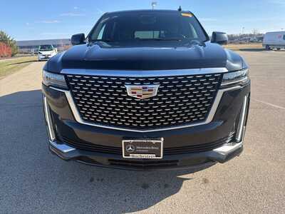 2022 Cadillac Escalade ESV, $42995. Photo 2