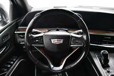 2022 Cadillac Escalade ESV, $41995. Photo 9