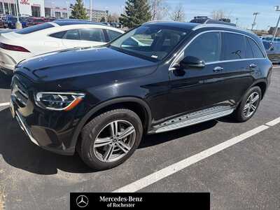 2020 Mercedes-Benz GLC-Class, $25000. Photo 1