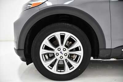 2024 Ford Explorer, $33923. Photo 7