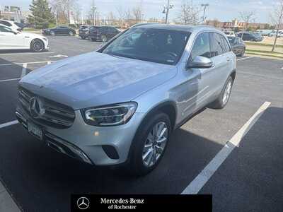 2020 Mercedes-Benz GLC-Class, $20950. Photo 1