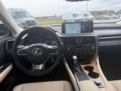 2022 Lexus RX Series, $43500. Photo 8