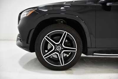 2023 Mercedes-Benz GLS-Class, $70495. Photo 7