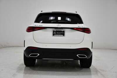 2026 Mercedes-Benz GLC-Class, $61785. Photo 4