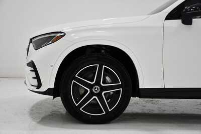2026 Mercedes-Benz GLC-Class, $61785. Photo 5
