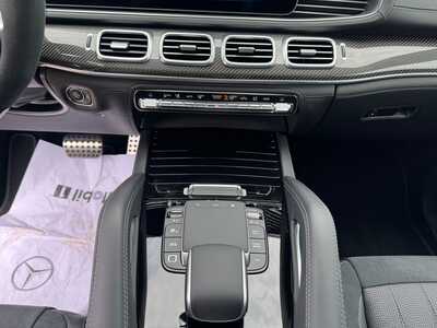 2026 Mercedes-Benz GLE-Class, $142230. Photo 12