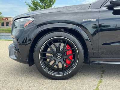 2026 Mercedes-Benz GLE-Class, $142230. Photo 5