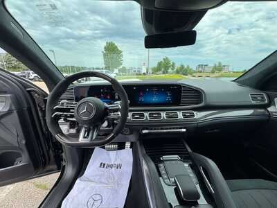 2026 Mercedes-Benz GLE-Class, $142230. Photo 7