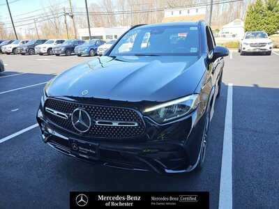 2025 Mercedes-Benz GLC, $48995. Photo 1