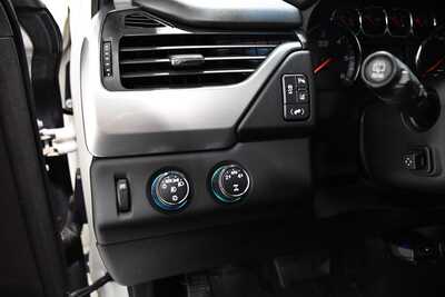 2015 Chevrolet Tahoe, $19495. Photo 11