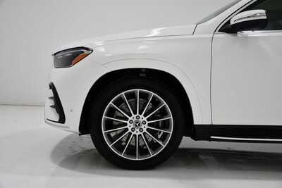 2026 Mercedes-Benz GLE-Class, $85015. Photo 6
