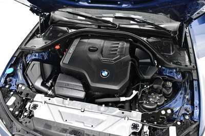 2023 BMW 3 Series, $30600. Photo 6