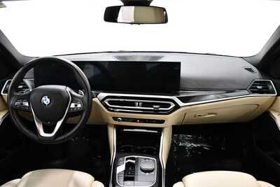 2023 BMW 3 Series, $30600. Photo 8