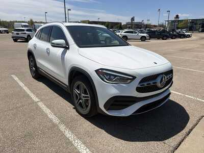2023 Mercedes-Benz GLA-Class, $31000. Photo 3