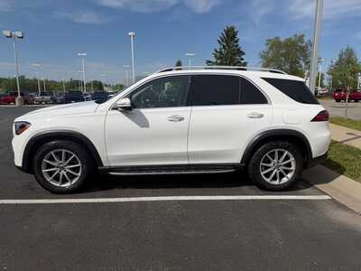 2024 Mercedes-Benz GLE, $54995. Photo 2