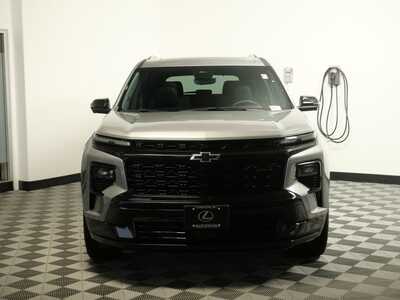 2024 Chevrolet Traverse, $0. Photo 2