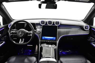 2025 Mercedes-Benz GLC, $46795. Photo 8