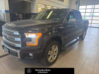 2015 Ford F150 Crew Cab, $22000. Photo 1