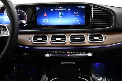 2026 Mercedes-Benz GLE-Class, $74295. Photo 11