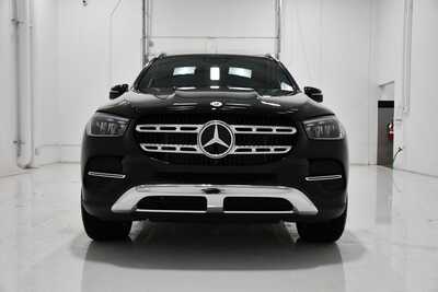 2026 Mercedes-Benz GLE-Class, $74295. Photo 2