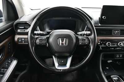 2024 Honda Pilot, $41948. Photo 9